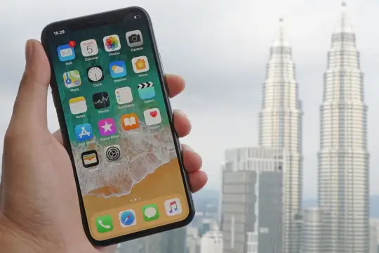 Wah Baru Tau Nih! Ternyata Ini Alasan Kenapa Nggak Ada iPhone 9 - image