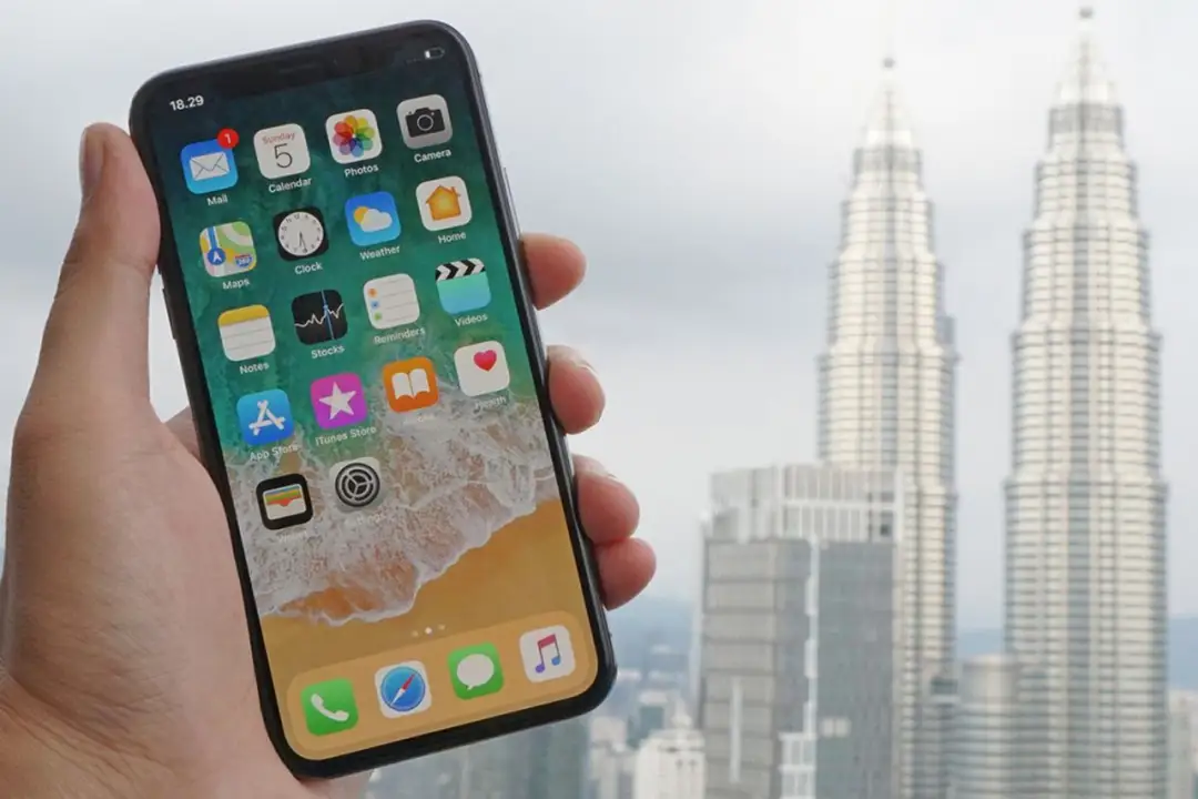 Wah Baru Tau Nih! Ternyata Ini Alasan Kenapa Nggak Ada iPhone 9 - Image